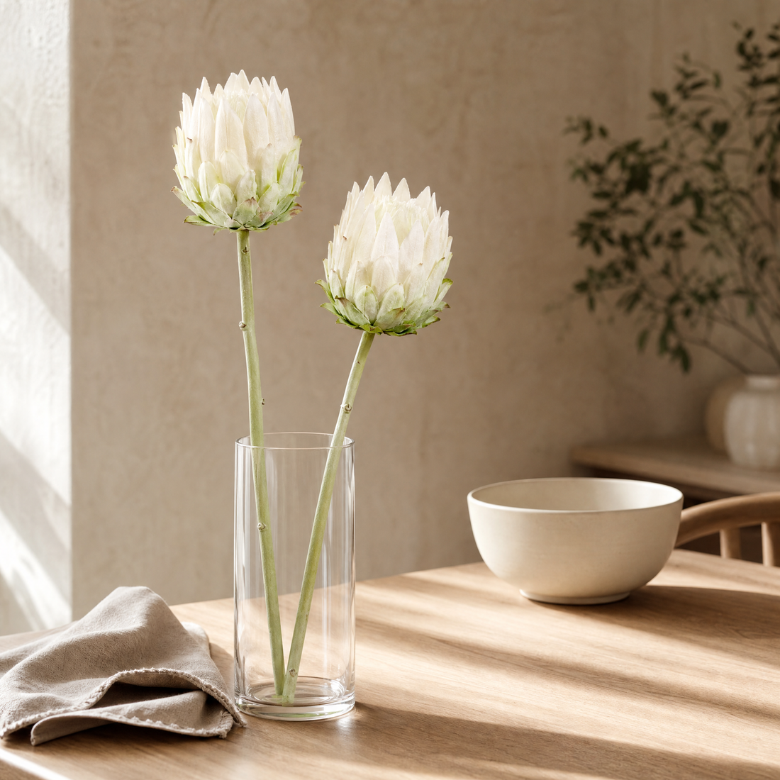 Faux Protea Stem – Lifelike Silk Artichoke Flower for Home Decor and Wedding