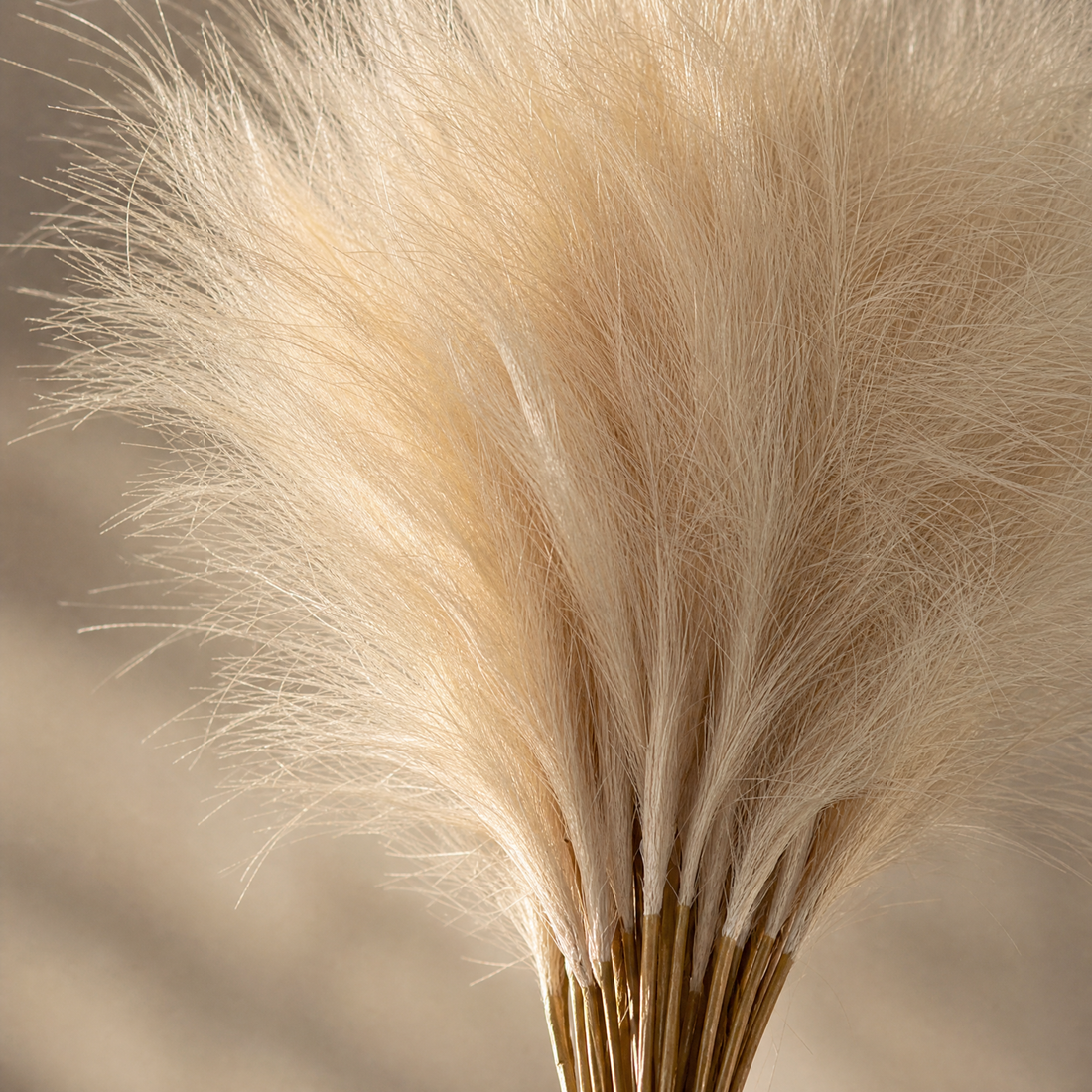 Artificial Pampas Grass Stems – Faux Bouquet for Wedding Table and Vase Decor