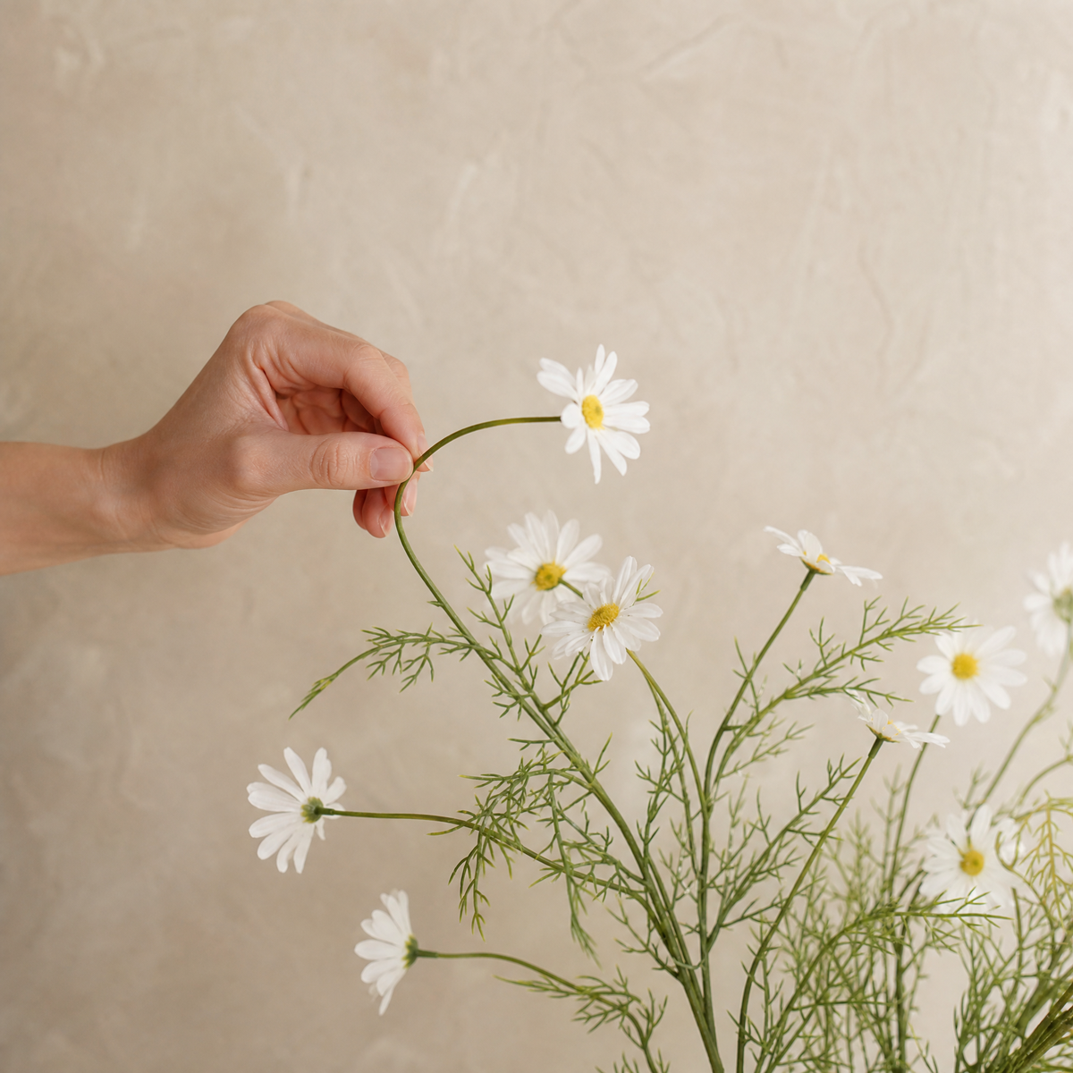 Silk Daisy Stem Faux Flower – 5 Head Cosmos Branch for Home Decor and Bouquets