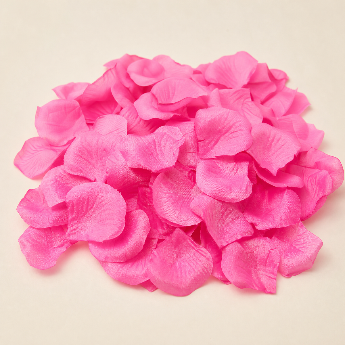 Silk Rose Petals – Sets of  Faux Flower Petals for Wedding Table Scatter Decoration