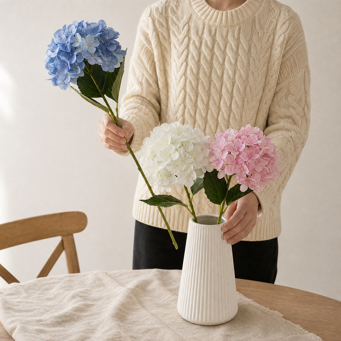 Silk Hydrangea Stem – Faux Floral for Home Decor, Vase, Wedding Arrangement