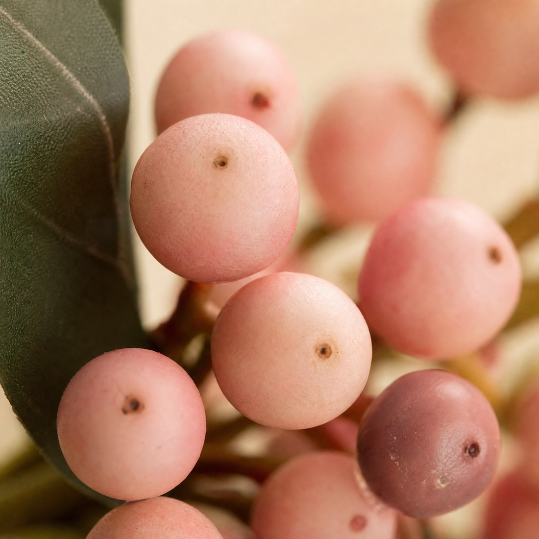 Faux Berry Stem Bunch – Artificial Fruit Pick for Wreaths and Holiday Decor