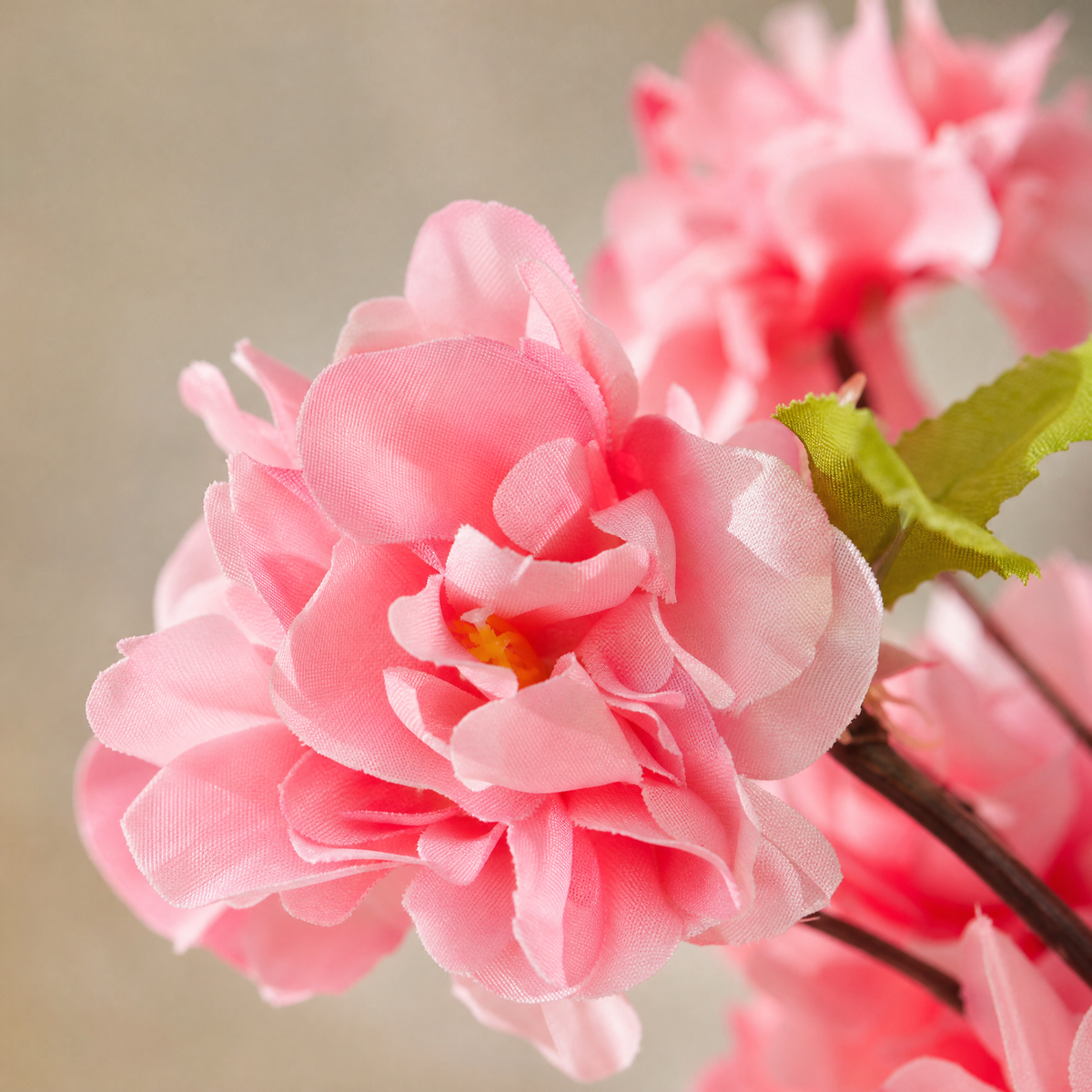 Sakura Artificial Flower Stems – Silk Faux Cherry Blossom Branch Home Decor